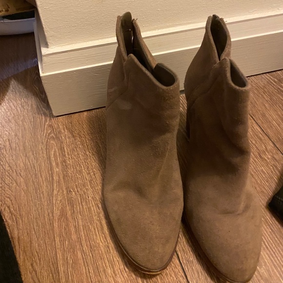 Booties - Picture 4 of 5